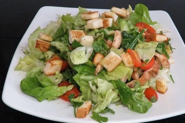 Салати з куркою