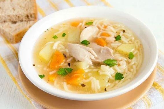 Суп з куркою