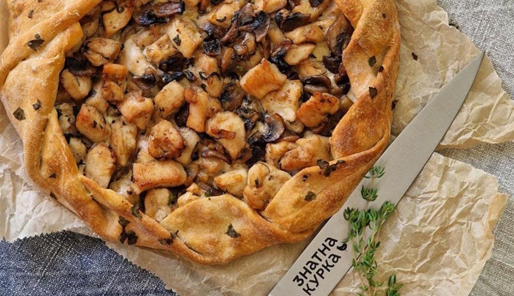 galeta-z-kuryachim-file-znatnoyi-kurki-ta-gribami