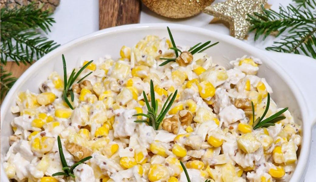 salat-z-kurochkoyu-ta-ananasom