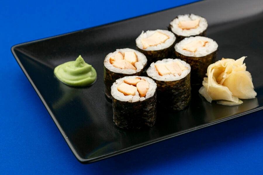 Суші з куркою